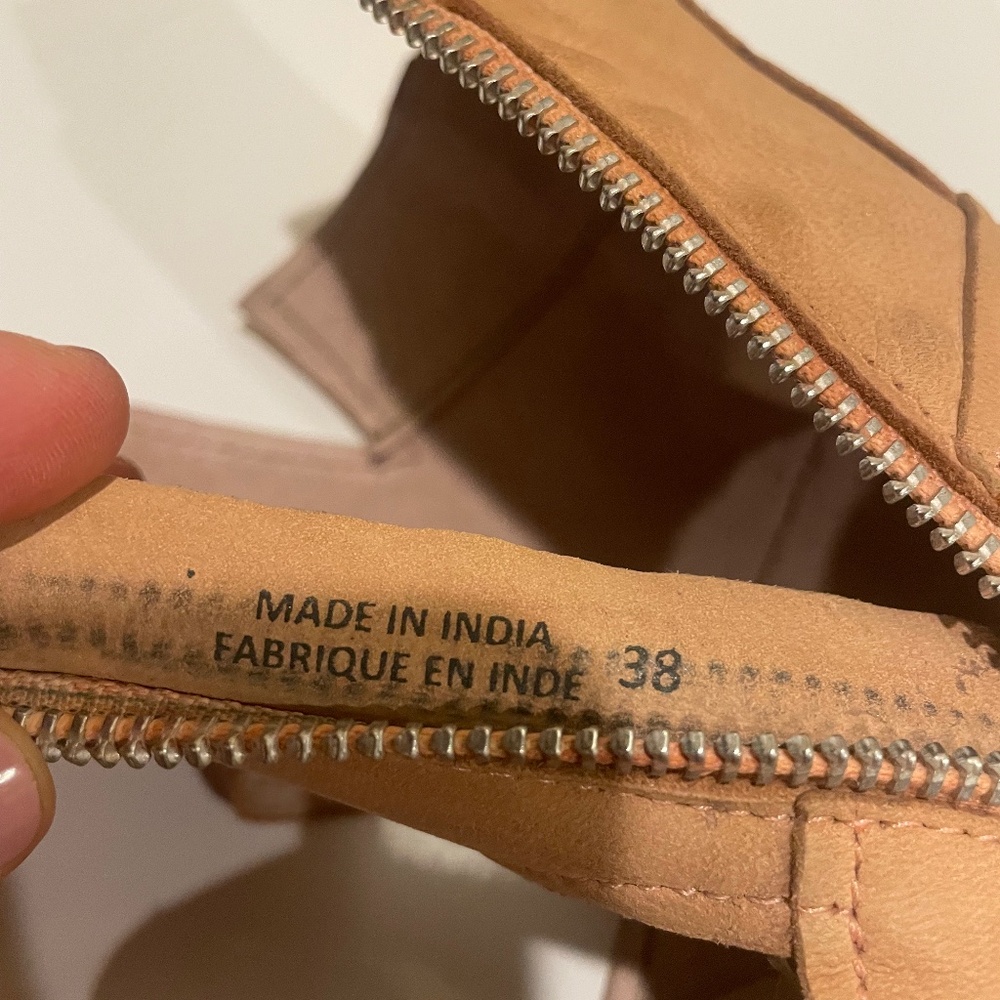 Free People Effie Stacked Block Heel Cut out Bootie Sz 38 (US 7.5/8) - Picture 9 of 16